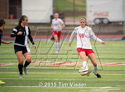 Thumbnail 1 in Regis Jesuit vs. Mountain Range (CHSAA 5A First Round) photogallery.