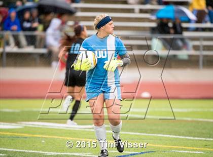 Thumbnail 3 in Regis Jesuit vs. Mountain Range (CHSAA 5A First Round) photogallery.