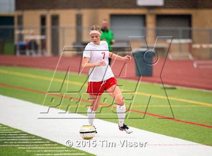 Thumbnail 3 in Regis Jesuit vs. Mountain Range (CHSAA 5A First Round) photogallery.