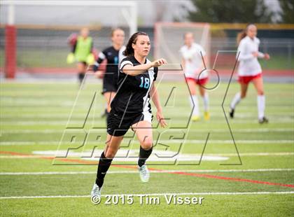 Thumbnail 3 in Regis Jesuit vs. Mountain Range (CHSAA 5A First Round) photogallery.