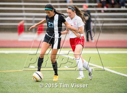 Thumbnail 2 in Regis Jesuit vs. Mountain Range (CHSAA 5A First Round) photogallery.