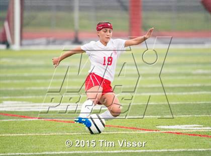 Thumbnail 2 in Regis Jesuit vs. Mountain Range (CHSAA 5A First Round) photogallery.