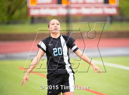 Thumbnail 3 in Regis Jesuit vs. Mountain Range (CHSAA 5A First Round) photogallery.