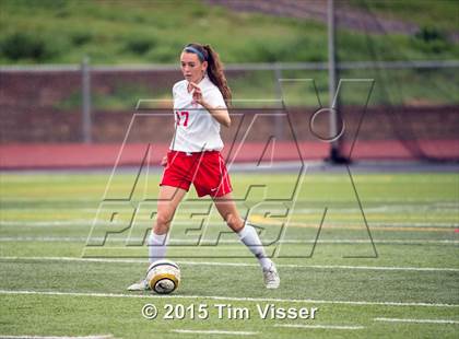 Thumbnail 3 in Regis Jesuit vs. Mountain Range (CHSAA 5A First Round) photogallery.