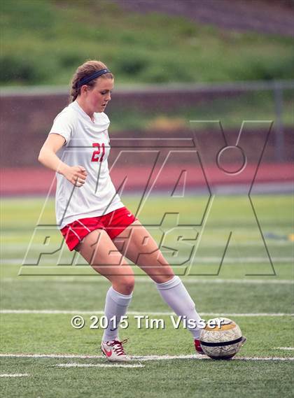 Thumbnail 3 in Regis Jesuit vs. Mountain Range (CHSAA 5A First Round) photogallery.