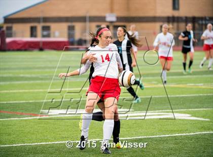 Thumbnail 1 in Regis Jesuit vs. Mountain Range (CHSAA 5A First Round) photogallery.