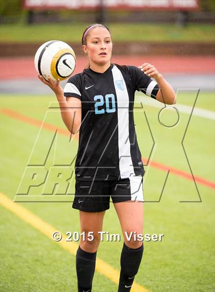 Thumbnail 1 in Regis Jesuit vs. Mountain Range (CHSAA 5A First Round) photogallery.