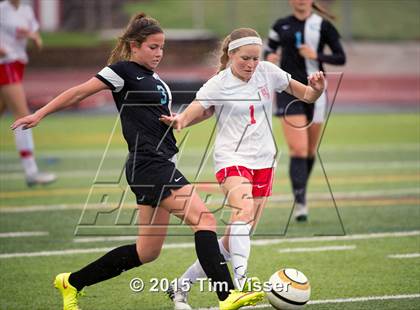 Thumbnail 3 in Regis Jesuit vs. Mountain Range (CHSAA 5A First Round) photogallery.