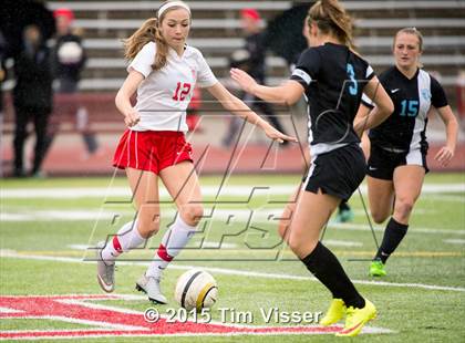 Thumbnail 1 in Regis Jesuit vs. Mountain Range (CHSAA 5A First Round) photogallery.