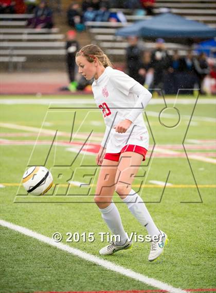 Thumbnail 1 in Regis Jesuit vs. Mountain Range (CHSAA 5A First Round) photogallery.