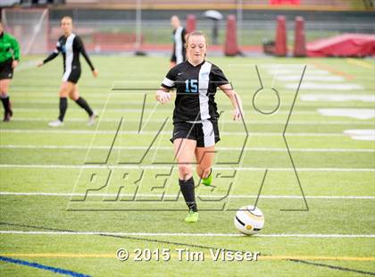 Thumbnail 1 in Regis Jesuit vs. Mountain Range (CHSAA 5A First Round) photogallery.