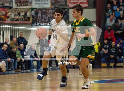 Thumbnail 2 in Middletown South vs. Red Bank Catholic (HoopGroup Boardwalk Showcase) photogallery.