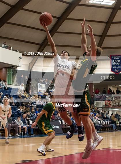 Thumbnail 2 in Middletown South vs. Red Bank Catholic (HoopGroup Boardwalk Showcase) photogallery.