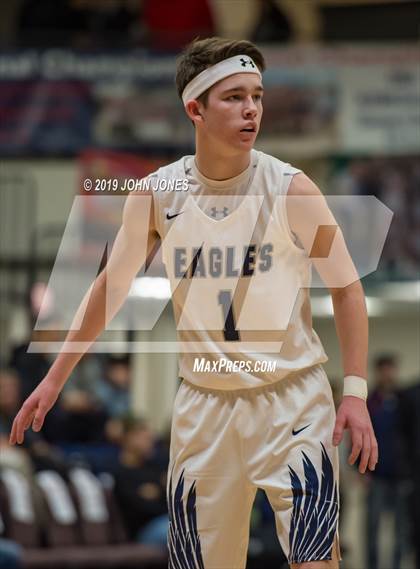 Thumbnail 3 in Middletown South vs. Red Bank Catholic (HoopGroup Boardwalk Showcase) photogallery.