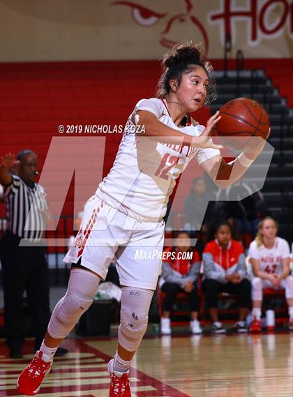 Thumbnail 3 in Mater Dei vs. Orangewood Academy (Battle at the Beach) photogallery.