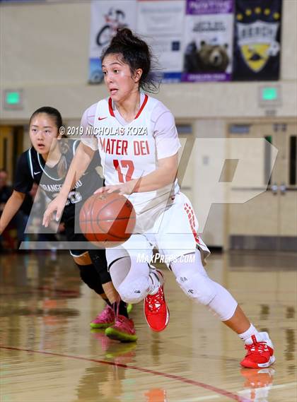 Thumbnail 3 in Mater Dei vs. Orangewood Academy (Battle at the Beach) photogallery.