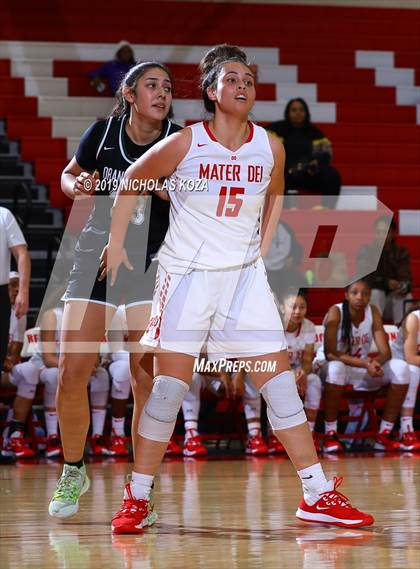 Thumbnail 1 in Mater Dei vs. Orangewood Academy (Battle at the Beach) photogallery.