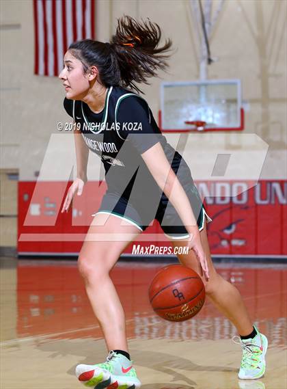 Thumbnail 3 in Mater Dei vs. Orangewood Academy (Battle at the Beach) photogallery.