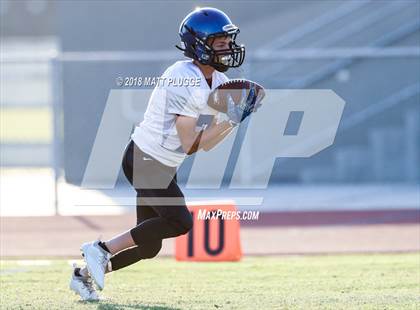 Thumbnail 2 in Frontier @ Bakersfield photogallery.