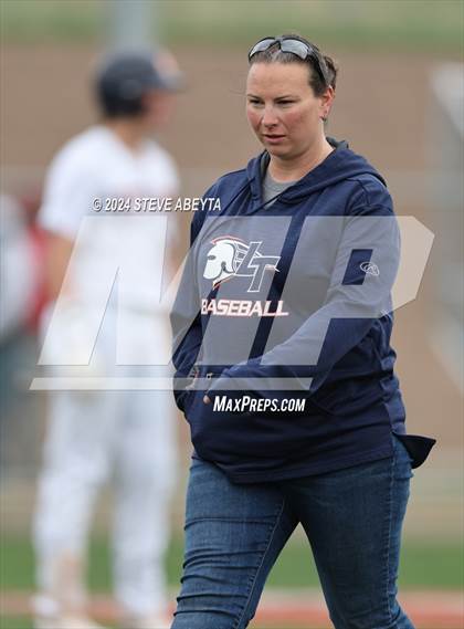 Thumbnail 3 in Regis Jesuit @ Legend photogallery.