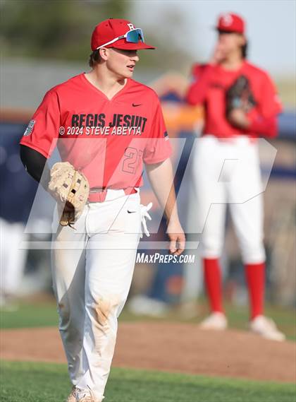 Thumbnail 3 in Regis Jesuit @ Legend photogallery.