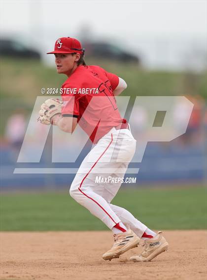 Thumbnail 2 in Regis Jesuit @ Legend photogallery.
