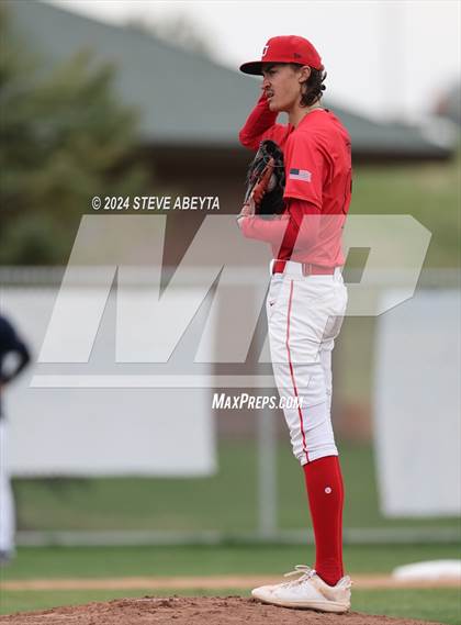 Thumbnail 3 in Regis Jesuit @ Legend photogallery.