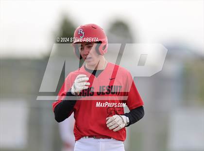 Thumbnail 1 in Regis Jesuit @ Legend photogallery.