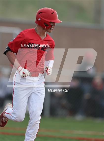 Thumbnail 3 in Regis Jesuit @ Legend photogallery.