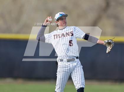Thumbnail 3 in Regis Jesuit @ Legend photogallery.