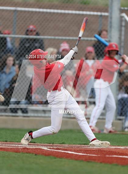 Thumbnail 2 in Regis Jesuit @ Legend photogallery.