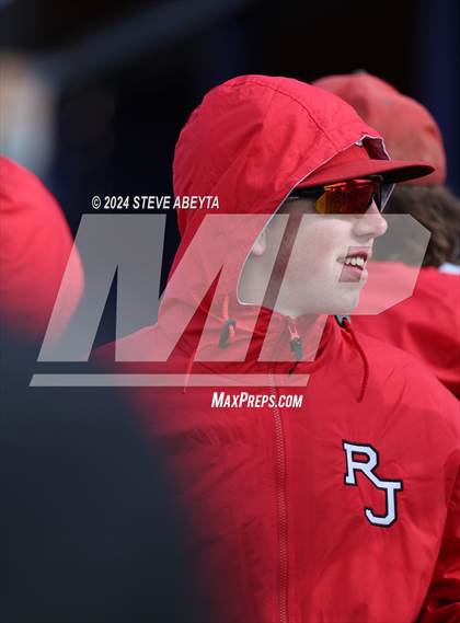 Thumbnail 1 in Regis Jesuit @ Legend photogallery.