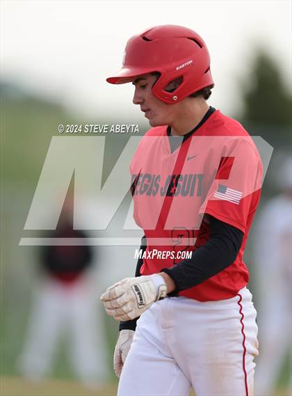 Thumbnail 3 in Regis Jesuit @ Legend photogallery.
