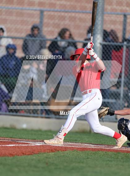 Thumbnail 2 in Regis Jesuit @ Legend photogallery.