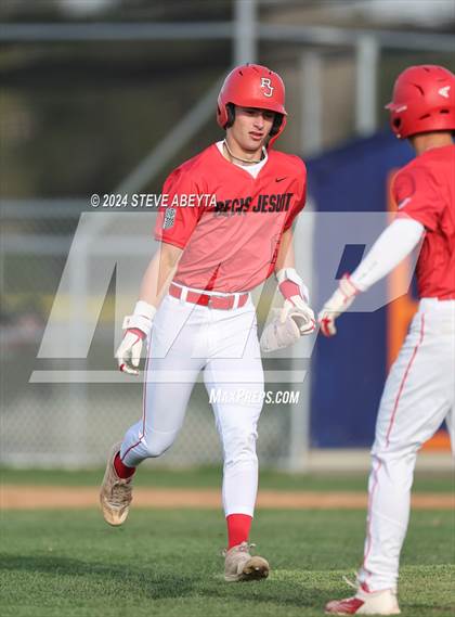 Thumbnail 1 in Regis Jesuit @ Legend photogallery.