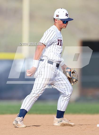 Thumbnail 2 in Regis Jesuit @ Legend photogallery.