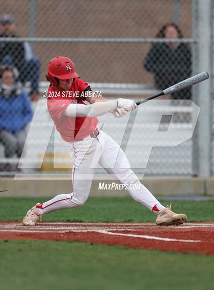 Thumbnail 2 in Regis Jesuit @ Legend photogallery.