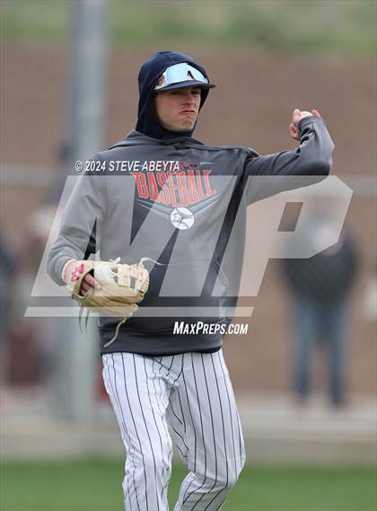 Thumbnail 1 in Regis Jesuit @ Legend photogallery.