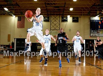 Thumbnail 1 in Central Hardin vs. East Jessamine (Lloyd Memorial Classic) photogallery.