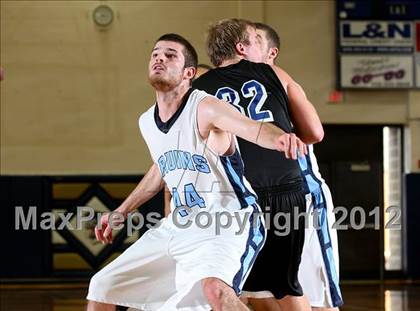 Thumbnail 1 in Central Hardin vs. East Jessamine (Lloyd Memorial Classic) photogallery.
