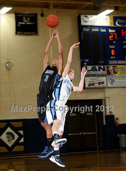Thumbnail 2 in Central Hardin vs. East Jessamine (Lloyd Memorial Classic) photogallery.