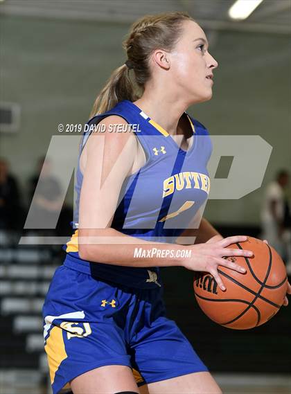 Thumbnail 2 in Sutter vs. Davis (Ram Jam Winter Classic) photogallery.