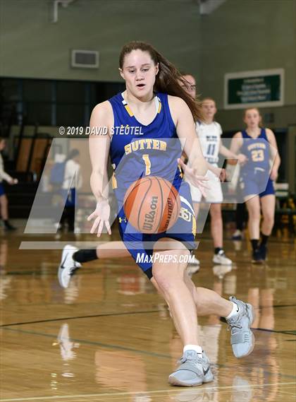 Thumbnail 2 in Sutter vs. Davis (Ram Jam Winter Classic) photogallery.