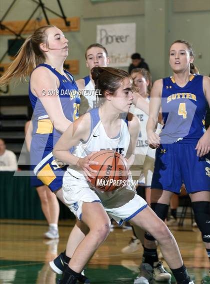 Thumbnail 1 in Sutter vs. Davis (Ram Jam Winter Classic) photogallery.