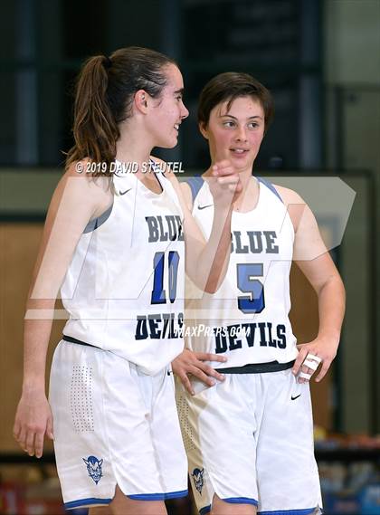 Thumbnail 3 in Sutter vs. Davis (Ram Jam Winter Classic) photogallery.