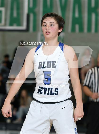 Thumbnail 3 in Sutter vs. Davis (Ram Jam Winter Classic) photogallery.