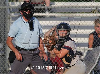 Thumbnail 2 in White Knoll @ Wando photogallery.