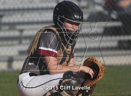 Thumbnail 2 in White Knoll @ Wando photogallery.