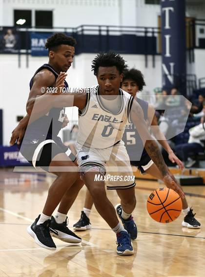 Thumbnail 3 in Concord Academy vs. Ardrey Kell (at Charlotte Latin School) photogallery.