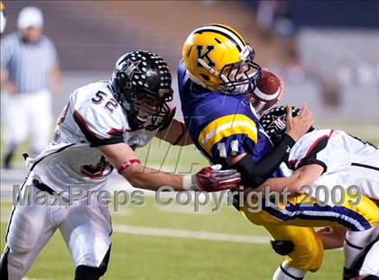 Thumbnail 2 in St. John's vs. Kinkaid photogallery.